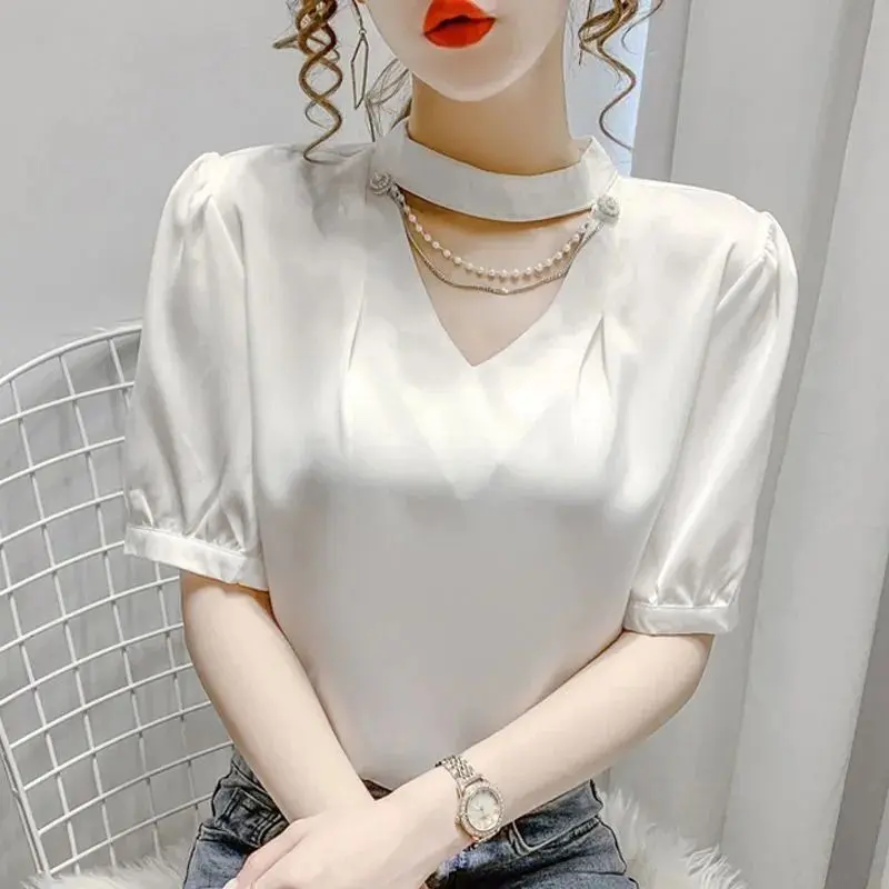 Áo Sơ Mi Voan, Ngắn Tay, Dành Cho Phụ Nữ, Dáng Rộng Vừa Vặn, Cổ Yếm Dây Chuyền Ngọc Trai, Màu Trơn Phong Cách Phương Tây Mới, Áo Ngoại Cỡ, Thích Hợp Cho Mùa Hè 2