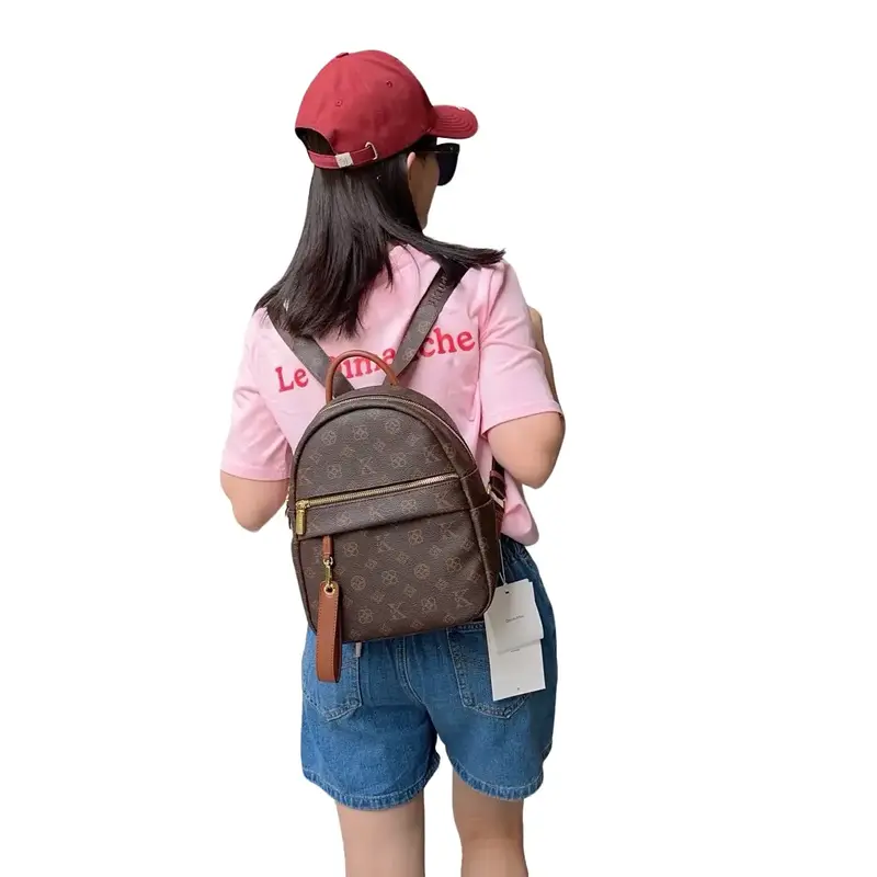 5023 Ba lô Backpack UK da PU mềm dây da pha dây vải cao cấp - Màu Nâu - Kích Thước 23*12*30.Đựng vừa tất cả các dòng điện thoại, đồ trang điểm, giấy tờ trẻ trung thời thượng - Phù hợp dùng đeo đi làm, đi chơi, đi công việc .-Bảo Hành 1 năm về da Đeo Vai Đ 0