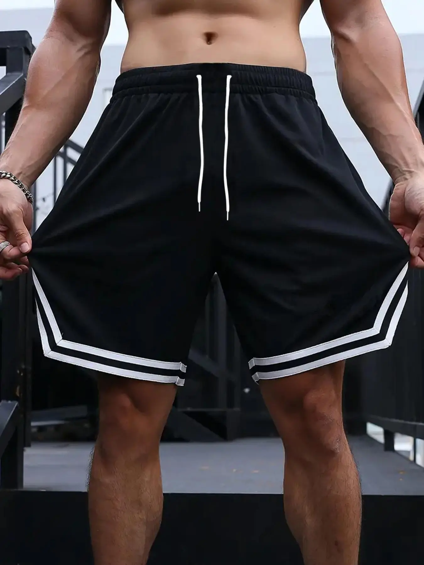 Men's Regular Fit Contrast Binding Drawstring Waist Track Shorts, Casual Pocket Elastic Waist Beach Shorts, All Seasons Casual Men's Bottoms