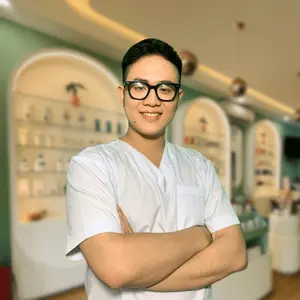 Dược sĩ Mạnh - Tư vấn chăm da