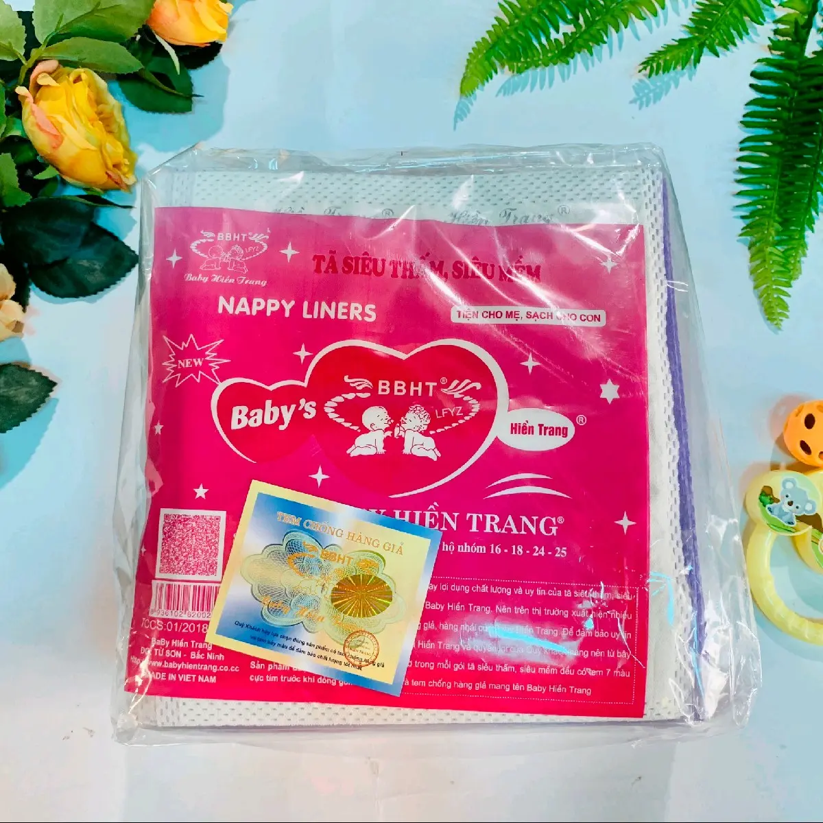tã giấy sơ sinh hiền trang (khoảng 100 )tờ