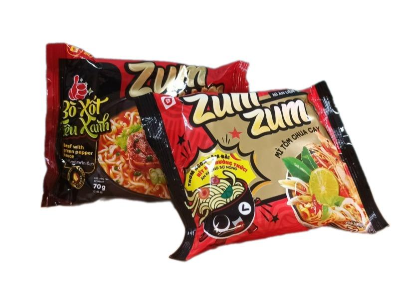 Thùng mix 2 loại ZumZum Tôm Chua Cay 70g, Bò Xốt Tiêu Xanh 70g (30 gói) Vị Chua cay samyang mì cay