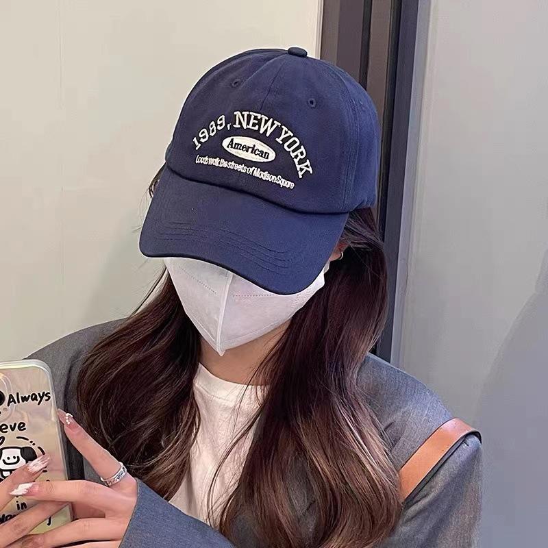 Product Introduction of Men And Woman's Baseball Caps Adjustable Casual Embroidered 1989 New York American Cotton Sun Hats Unisex Solid Color Visor Hats 17
