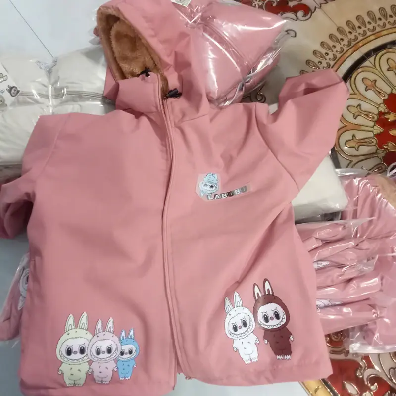 Áo khoác gió LÓT LÔNG DÀY LABUBU cho bé trai bé gái có mũ kèm chất gió tráng bạc lót lưới in họa tiết xinh xắn 10-32kg 5