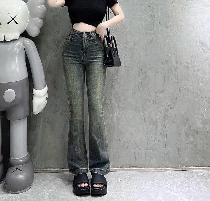 Quần jean nữ ống loe phom ôm co dãn chất denim cotton pants ong women màu bụi vàng MS706