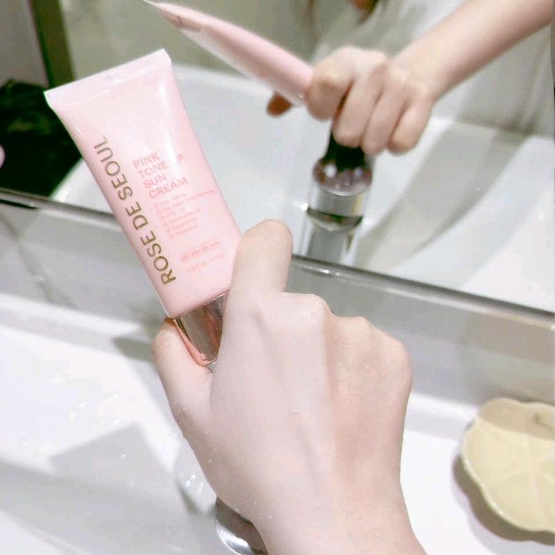 Kem chống nắng Rose De Seoul - 50ml bảo vệ da hỗ trợ nâng tone tạo nền