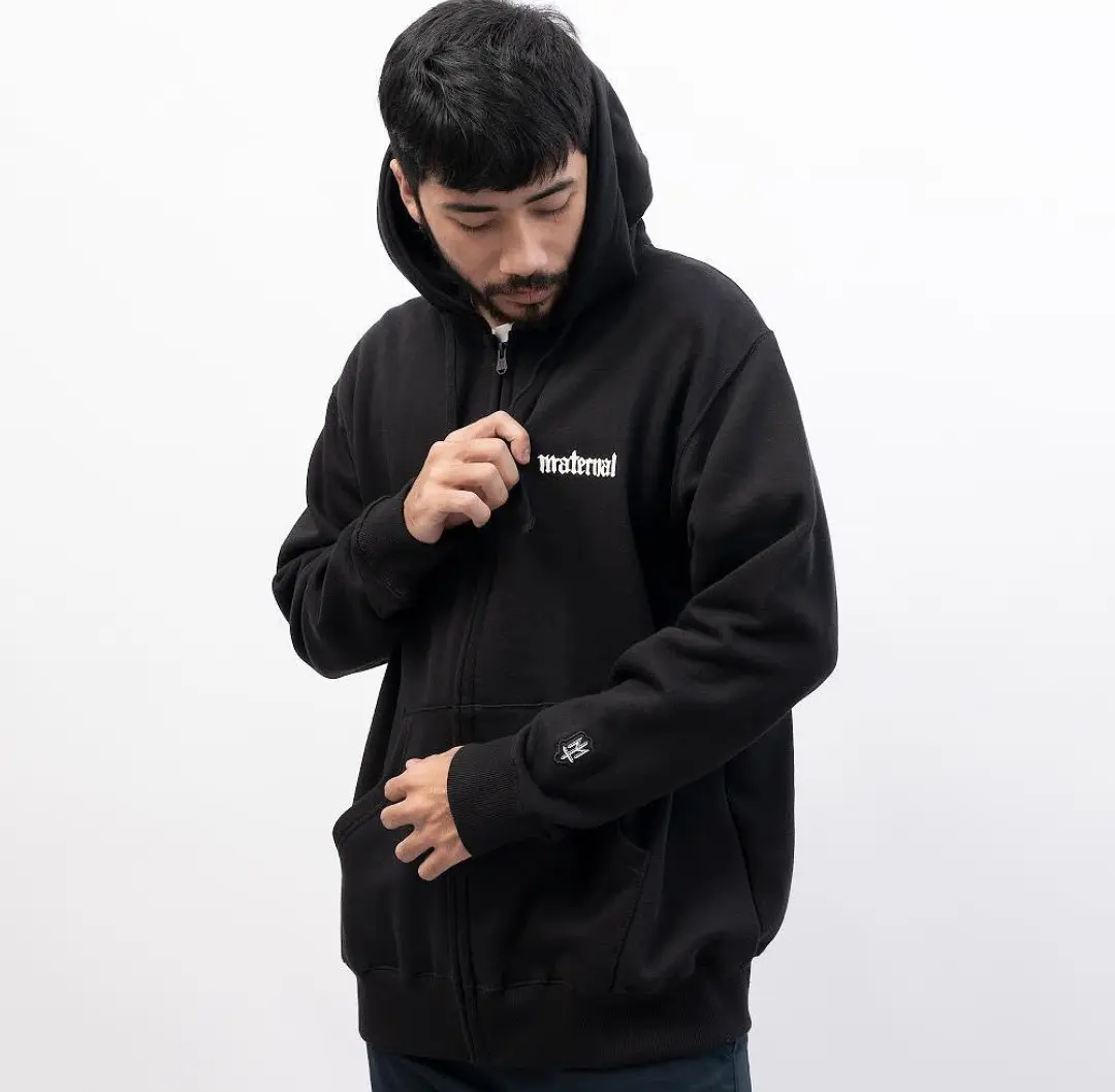Jaket Sweater Hoodie Uniseks Terlaris Jumper Zipper Ritsleting Distro MaternalDisaster Terbaru Warna Hitam Katun Fleece Tebal Premium Original keren  Kekinian sweater Cowok Cewek Populer High Quality Unisex