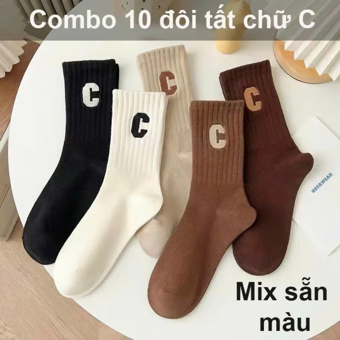 Combo 10 Đôi Tất Nữ Cổ Cao Phong Cách Hàn Quốc Họa Tiết Chũ C, ( Giao Màu Ngẫu Nhiên ) Women