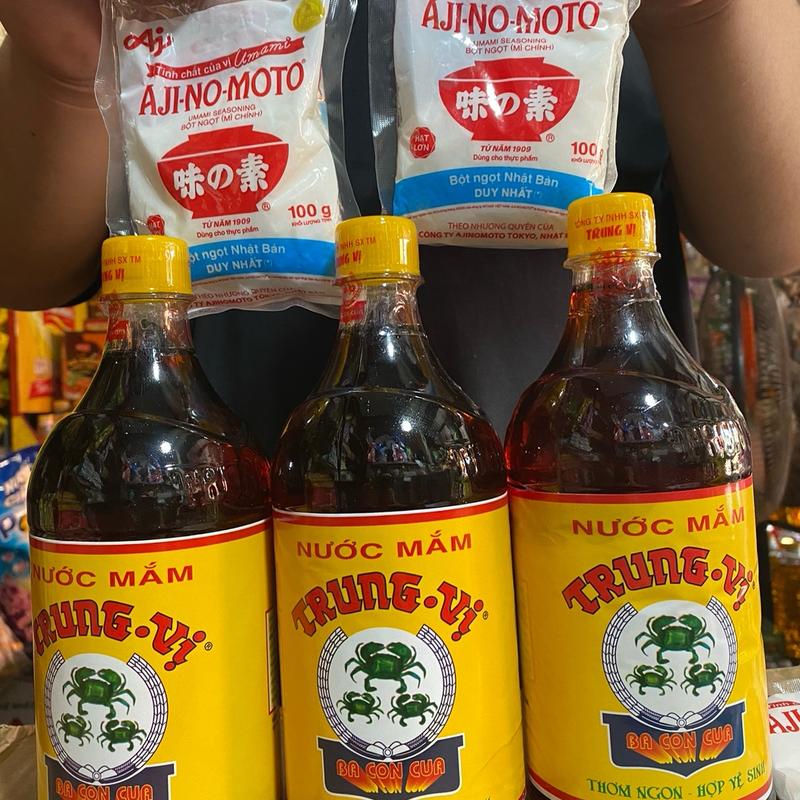 (Tặng ngay gói ajnomoto 100g) combo 3 chai nước mắm Trung Vị (3 con cua ) 2