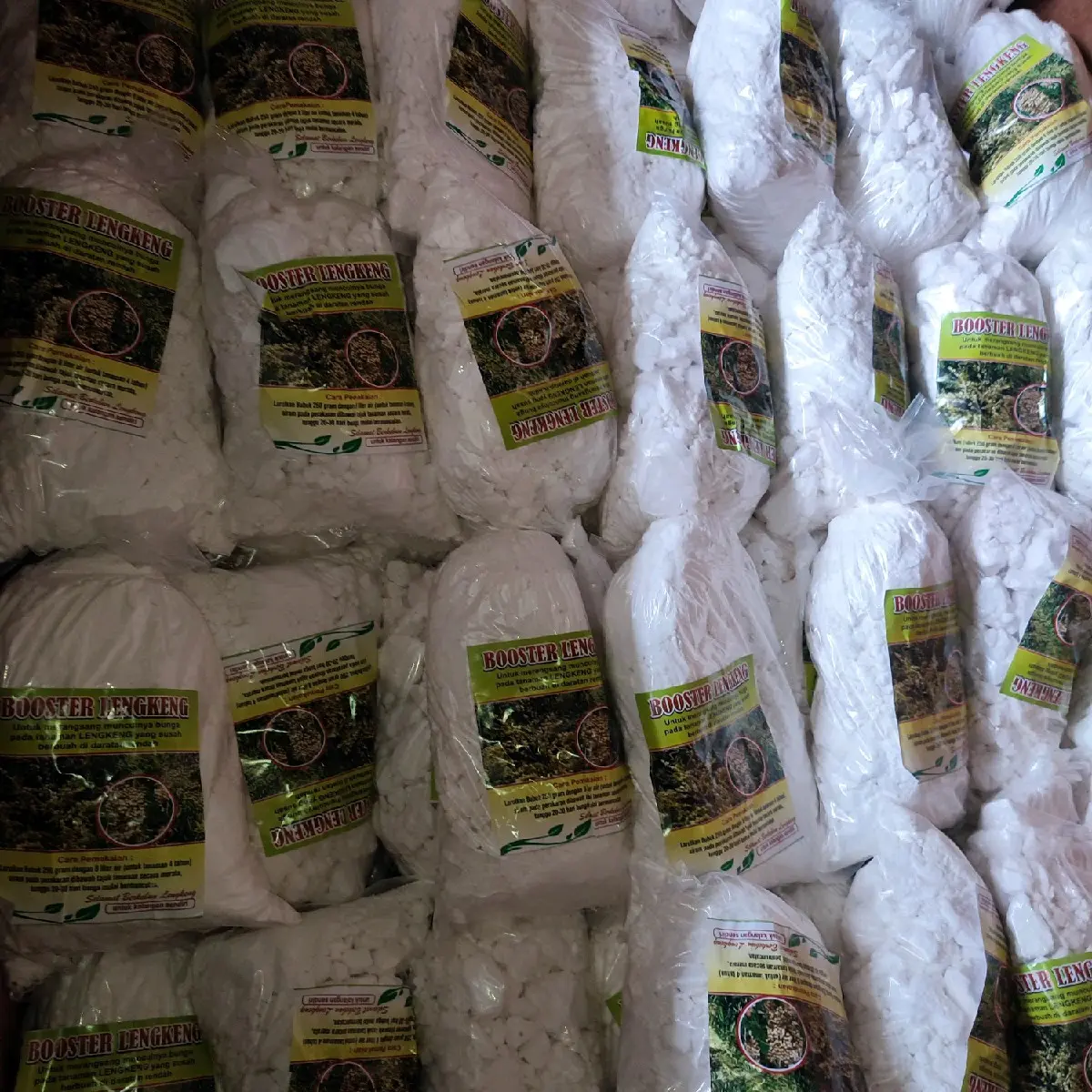 Boster kelengkeng serbuk murni pupuk kemasan 250gr pupuk ponska indonesia