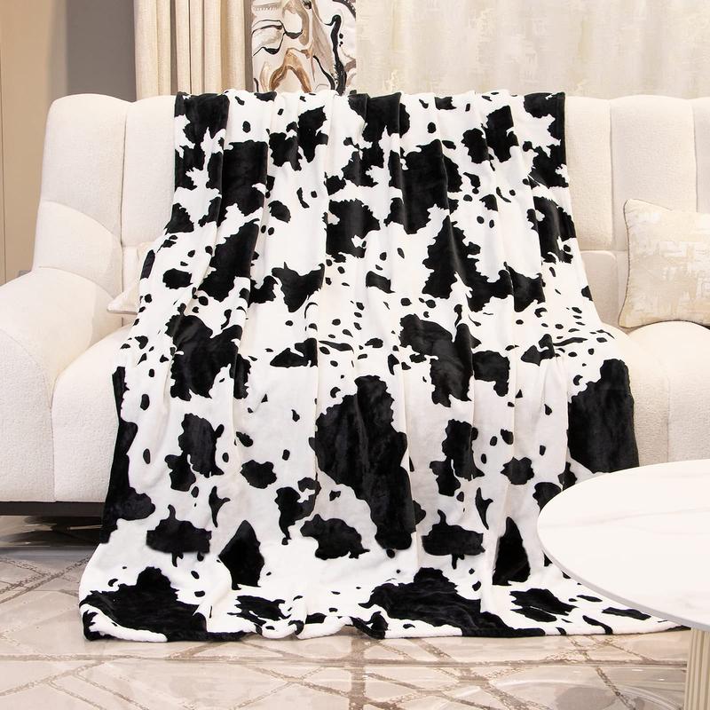 Cow Print Flannel Blanket, Soft Lightweight Throw Blanket, Portable Air Conditioning Blanket for Home Office, Girly Bedroom Accessories, Boyfriend Gift 0