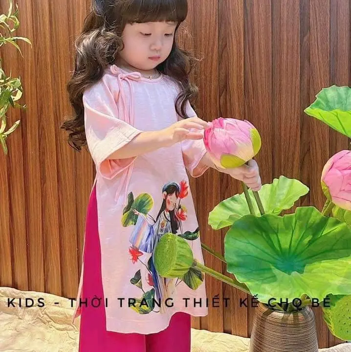 Bộ Áo dài truyền thống cho bé gái cao cấp đũi nhăn và gấm - Thương hiệu uy tín, tặng kèm bờm tóc tone suit tone - Sandal 8