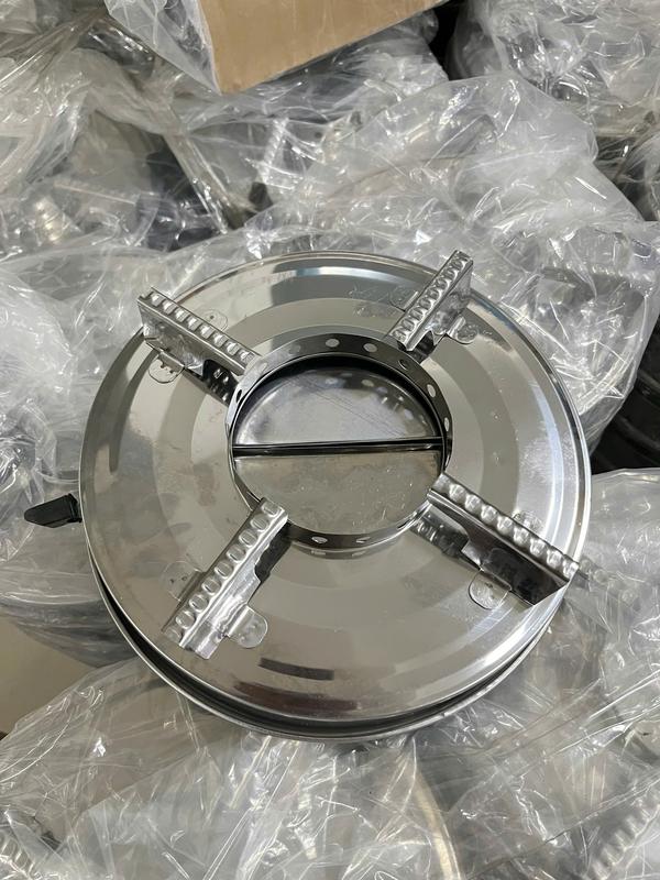 Bếp cồn khô/nước inox 430. Thiết kế nhỏ gọn dễ di chuyển