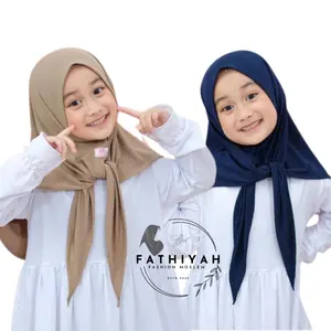 Kerudung Instan Segi Tiga Anak / Hijab Segitiga Instan anak Jersey 3-10thn muslim nyaman Pashmina