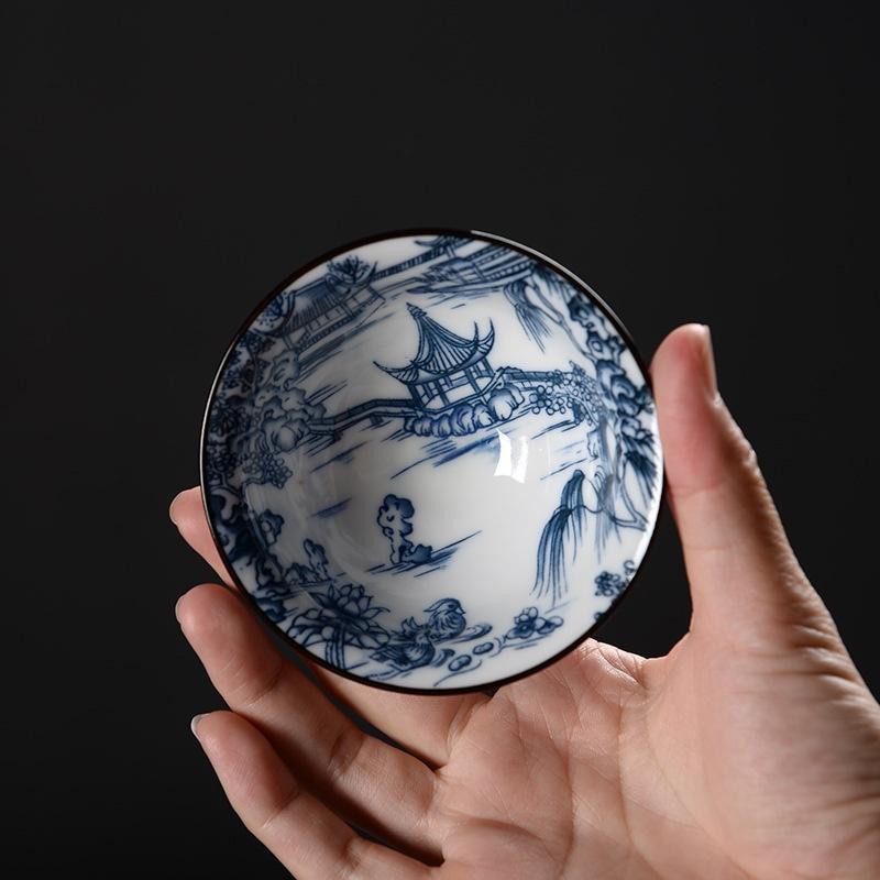 Chén Sứ Cảnh Đức Dáng Nón Dùng Uống Trà 2