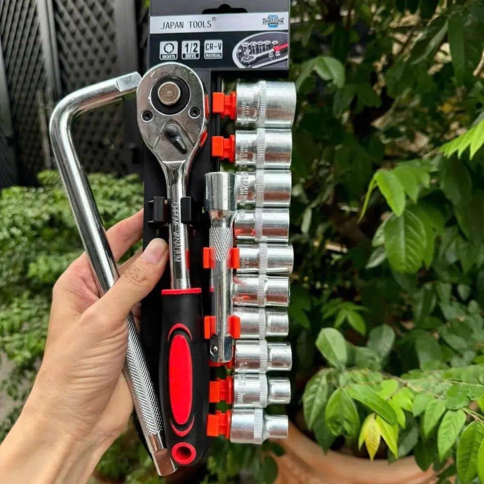 Bộ Dụng Cụ Sửa Chữa 12 Chi Tiết 1/2 ( Tặng Tay  Siết Cong )