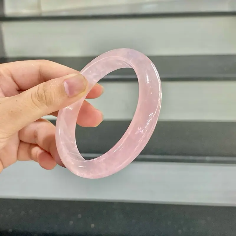 Vòng tay thạch anh Hồng tự nhiên bản liền dày 10mm-12mm, Size 52mm-58mm - Phụ Kiện 3