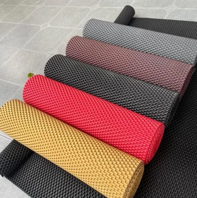 Thảm lót sàn cao su cao cấp xe hơi Phụ Tùng