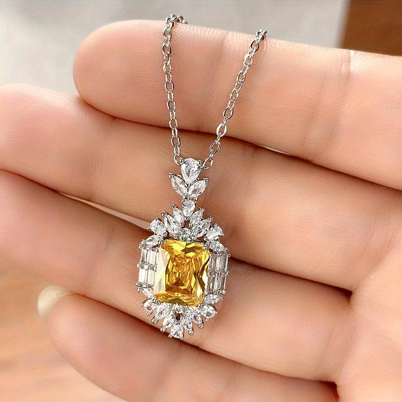 Women's retailer Yellow Square Diamond Pendant Zircon Necklace