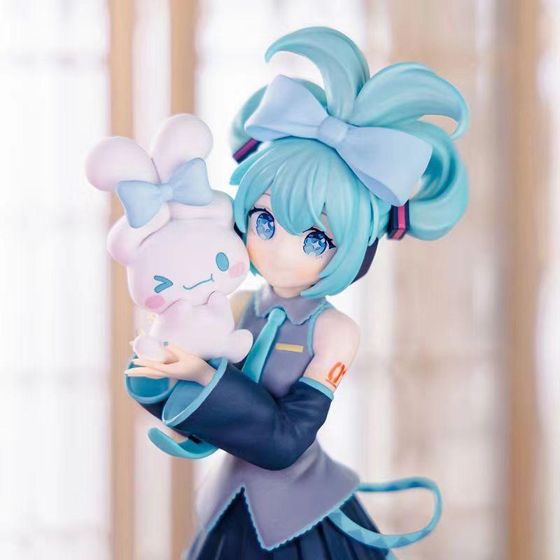 Product Introduction of Wholesale Anime Garage Kits Princess Hatsune Miku White Rabbit Hatsune Standing Posture Cinnamon Model Ornaments 3