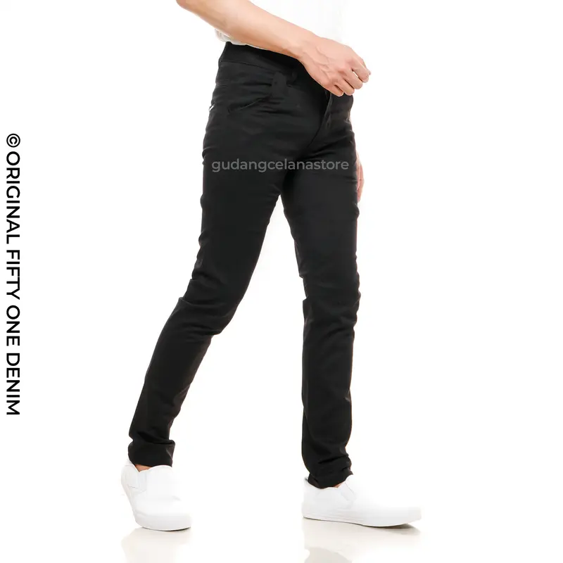 FIFTY ONE DENIM - Celana Chino Pria Panjang Slim Fit Katun Twill Stretch Melar Hitam Pekat Premium New Original Distro Fifty One Denim Nyaman Tebal Melar Santai Black Ukuran 28-34 3