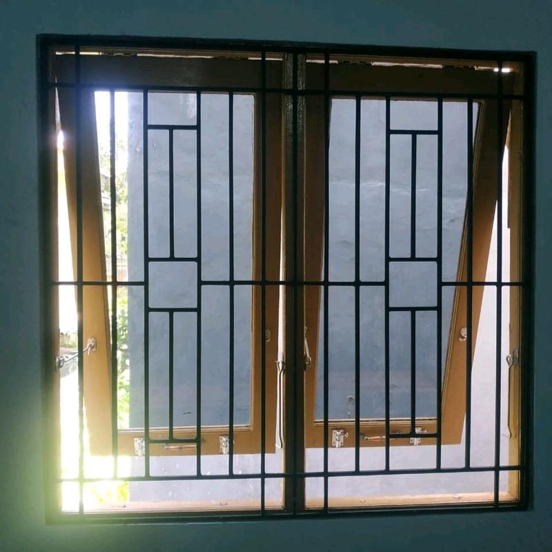 Teralis Jendela Pengaman rumah modern 0
