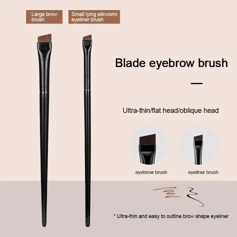 [Olive&Co] BLADE EYEBROW BRUSH KUAS ALIS / KUAS EYELINER HITAM • Eyeliner Brush Eyebrow Brush Alat Makeup Alat Kecantikan Brush Make Up Eye contour