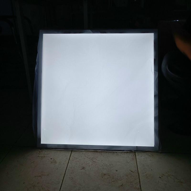 Đèn âm trần  panel 60*60