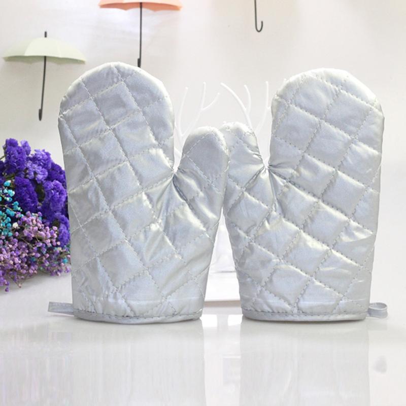 Product Introduction of Easy To Clean Oven Mitts Scald Proof Cotton Baking Insulation Gloves Thickened Heat Resistant Microwave Gloves Holiday Baking Bakeware 8