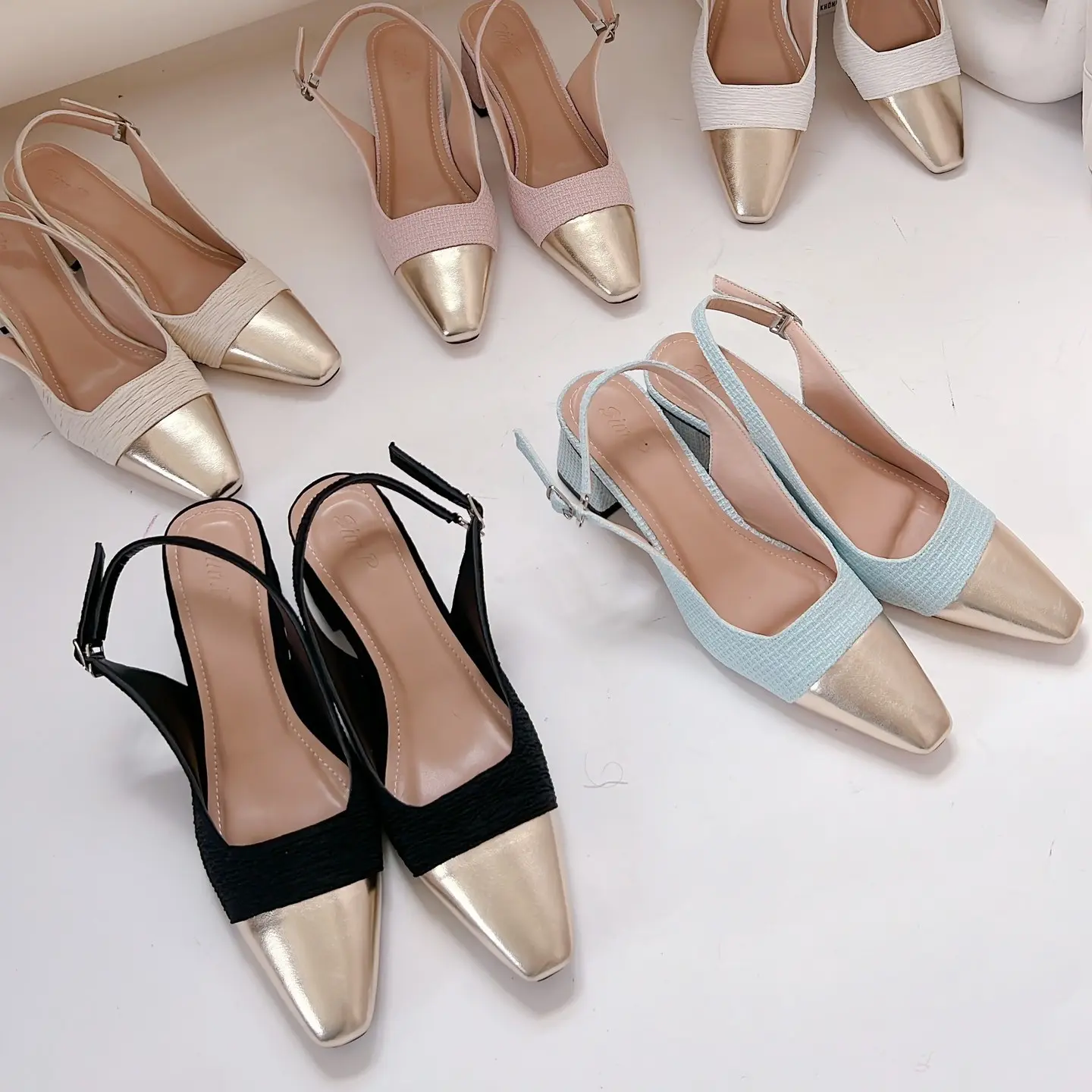 Giày SimP công sở mũi bít phối si nhũ gold - cobee Nữ Shoes