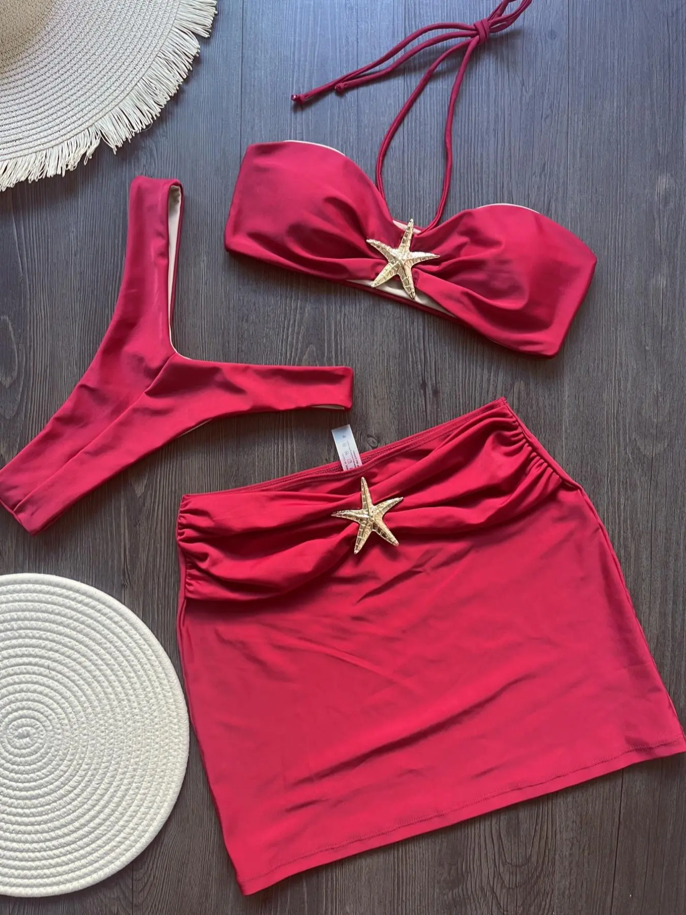 Three-Piece Set Women's Solid Color Metal Starfish Decor Bikini Set, Tight-fitting Casual Fashion Backless Sleeveless Halter Neck Swim Top & High Cut Swim Bottom & Swim Skirt for Beach Holiday Vacation, Ladies Swimwear for All Seasons