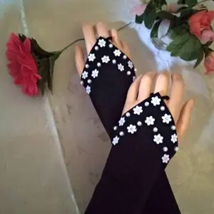 Handsock Cincin Flower mutiara | manset cincin bunga full Muslim