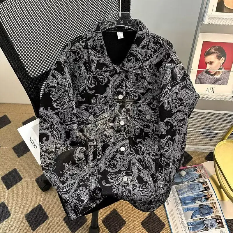 Áo Khoác Denim In Hình Hip-Hop, Phong Cách Mỹ, Dành Cho Nam Giới, Trang Phục Mùa Xuân Và Mùa Thu, Áo Cổ Điển, Thương Hiệu Hợp Xu Hướng Vibe, Áo Khoác Menswear Jacket áo  ac  milan  bomber áo  khoác  bò  lv  nam