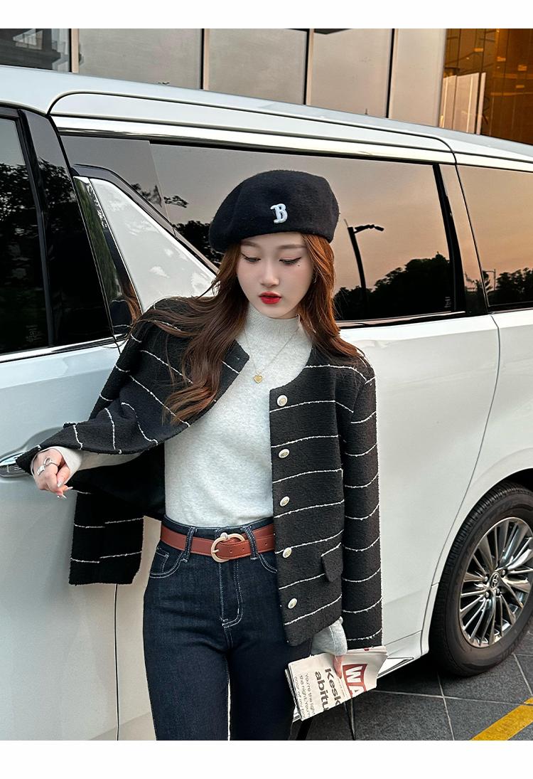 Product Introduction of Women's Knitwear Half Turtleneck Bottoming Shirt Classic Style Inner Wear Autumn and Winter Cashmere Sweater 2024 New Spring and Autumn Top 16