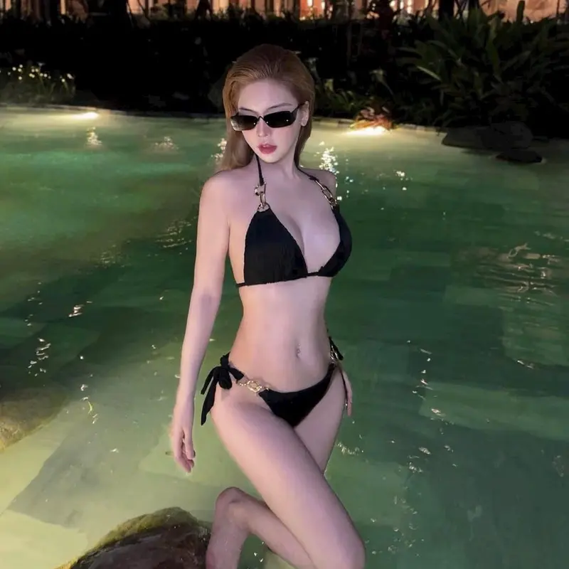 Bikini đi biển 2món áo sẵn mút + quần buộc bản xích buộc điều chỉnh siêu xinh Nữ 2