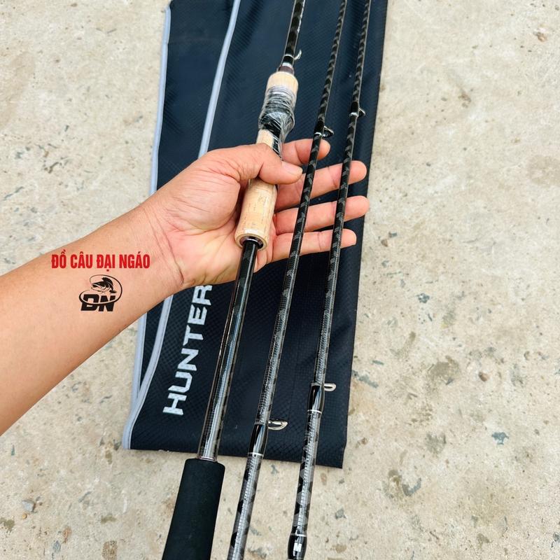 Cần câu cá Lure hunter xx45 2 ngọn M-MH Đại Ngáo Ngọn Cứng carbon Xoắn Tặng kèm thun buộc cần và khoá link