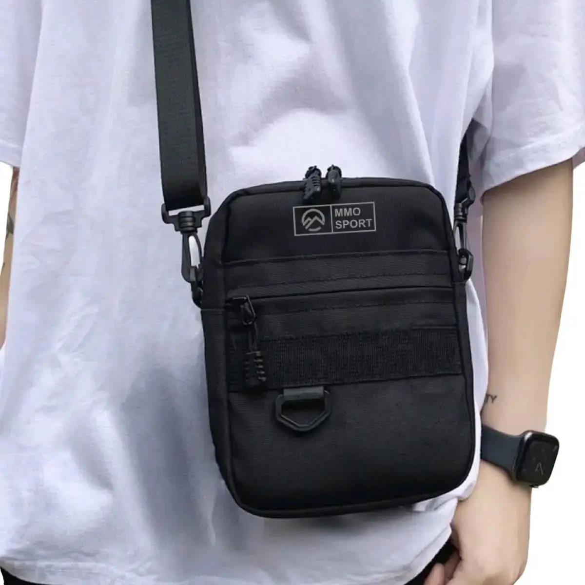 MMO SPORT - Tas Selempang Pria  Double Pocket Crosbody Bag Hitam