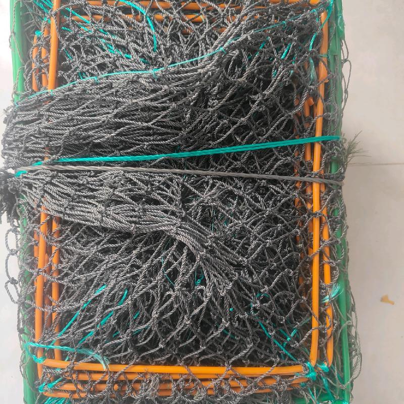 LÚ CỬA NGỤC ĐẶT CUA loại 20 khung, kích thước 28x38 cm, 6 cm, dài 5m, cước 30 Bắt Cá Đi Câu