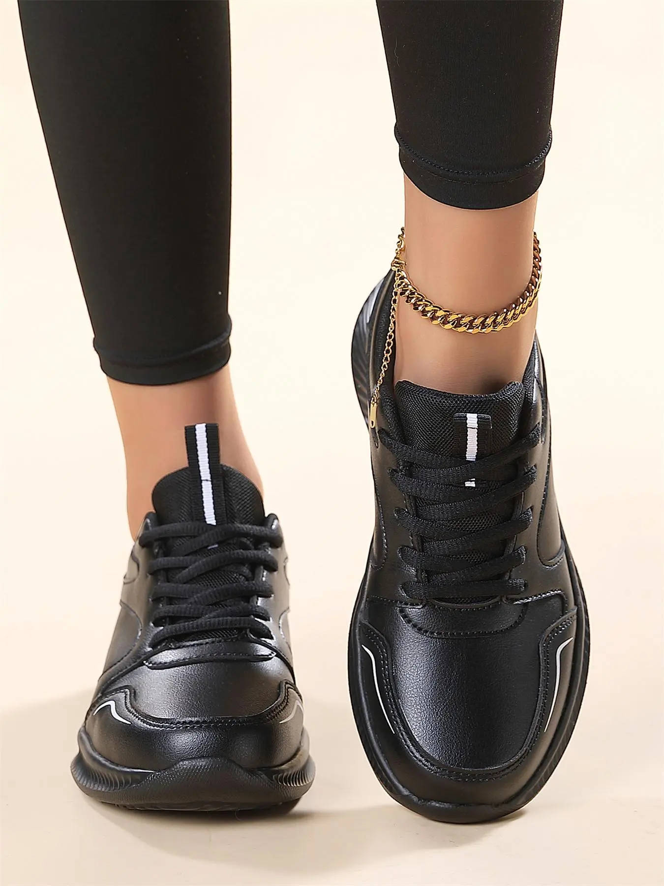 Women's Fashionable Lace Up Front Low Top Sport Sneakers, Casual Comfortable Breathable Sports Running Shoes, All-match Basic Sport Shoes for Daily Wear