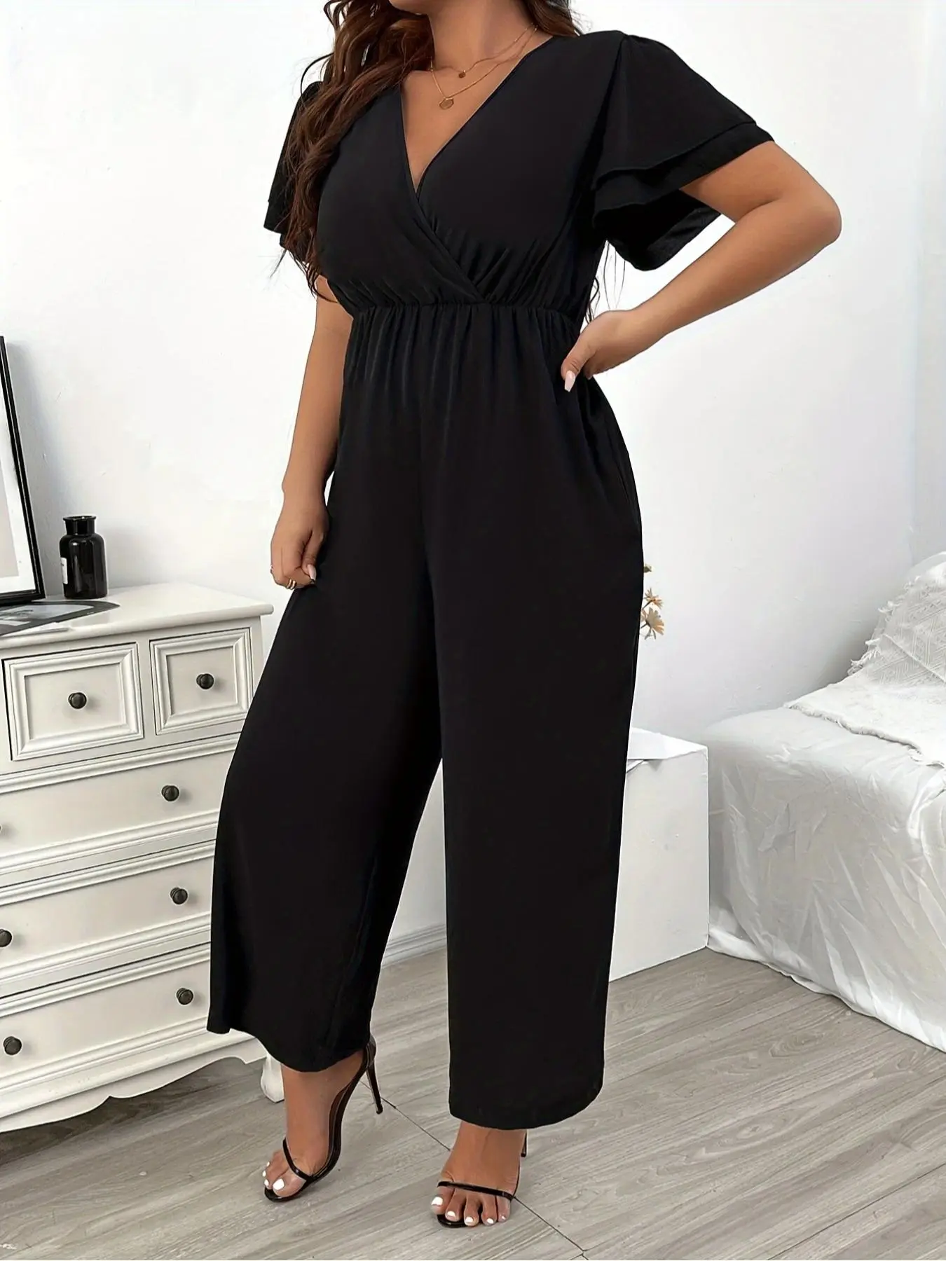Plus Size Solid Wrap V Neck Butterfly Sleeve Jumpsuit, Casual Short Sleeve Jumpsuit for Summer, Women's Clothes for Daily Wear