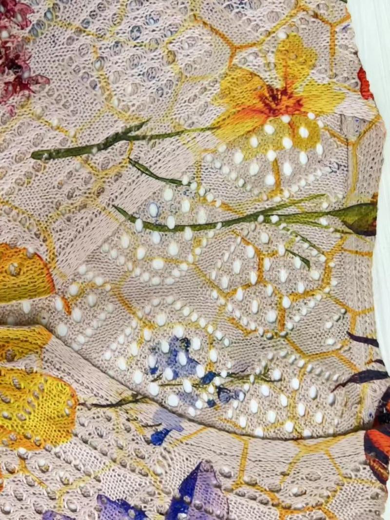 Product Introduction of Women's Floral & Bee Print Cardigan, Boho Casual Cardigan for Beach Vacation Holiday, Ladies Summer Clothes, Knitwear 6