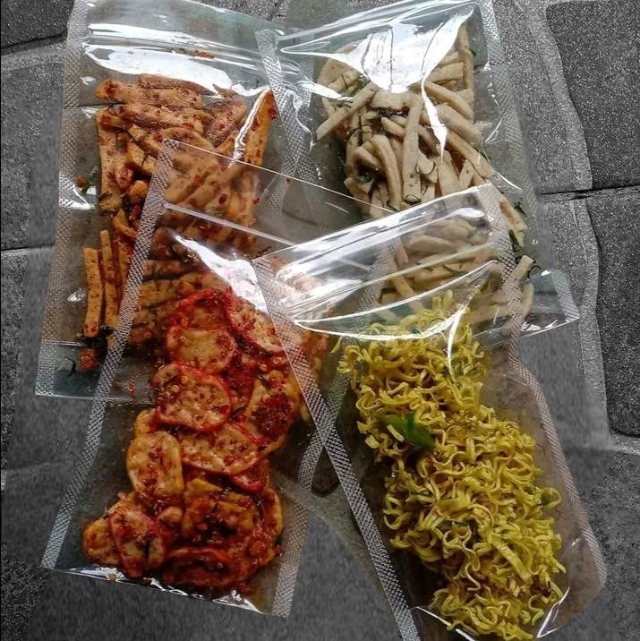 Mie gimring daun jeruk pedas dan original 1
