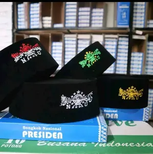 peci NU  tinggi 9 bahan bludru