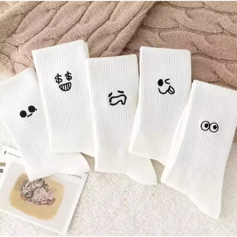 Tất cổ cao 12cm hình mặt cười cute màu trắng Cotton Nữ  Women