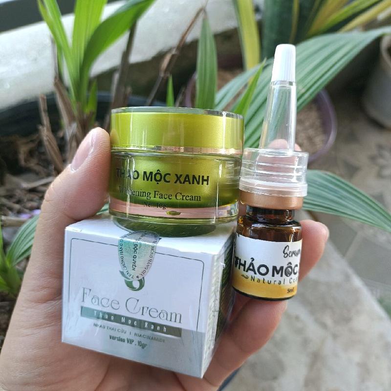 combo thảo mộc xanh (1 kem dưỡng da +1 serum dưỡng trắng) giúp da sáng mịn  Skincare