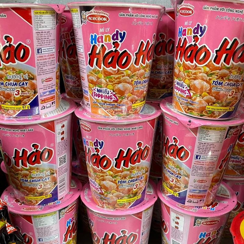 Mì ly Handy Hảo Hảo hương vị tôm chua cay. Nhiều Topping. Ly 67g