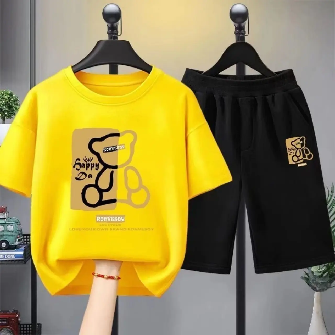 Sét bộ bé trai size từ 17kg-40kg.Bộ quần áo bé trai dành cho bé từ 5 đến 14 tuổi.(Mã 06)