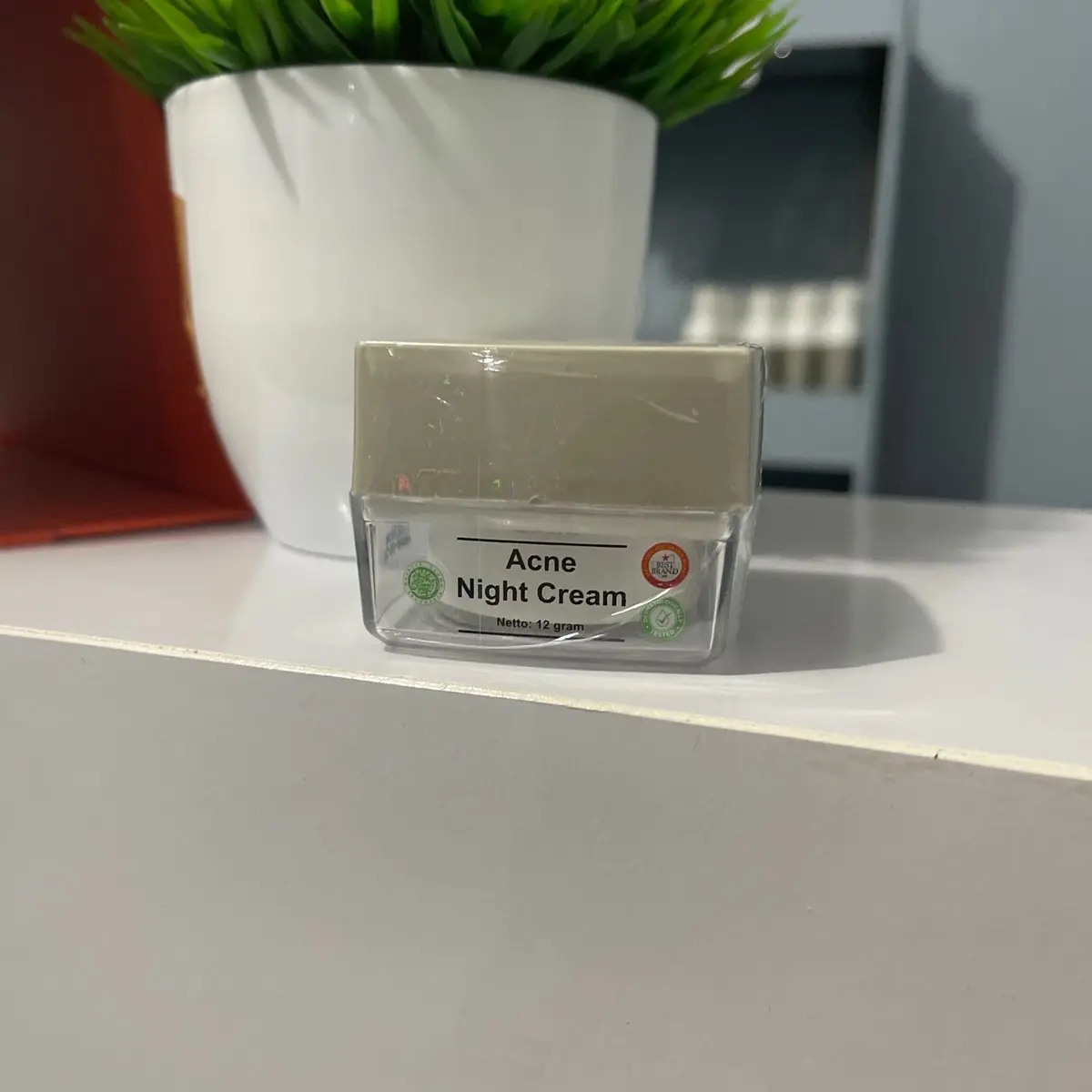 ACNE NIGHT CREAM