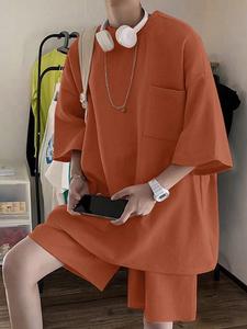 Two-Piece Set Men's Solid Drop Shoulder Tee & Elastic Waist Shorts, Casual Fashion Cozy Breathable Half Sleeve T-shirt & Shorts for Daily Outdoor Wear, Menswear for Summer