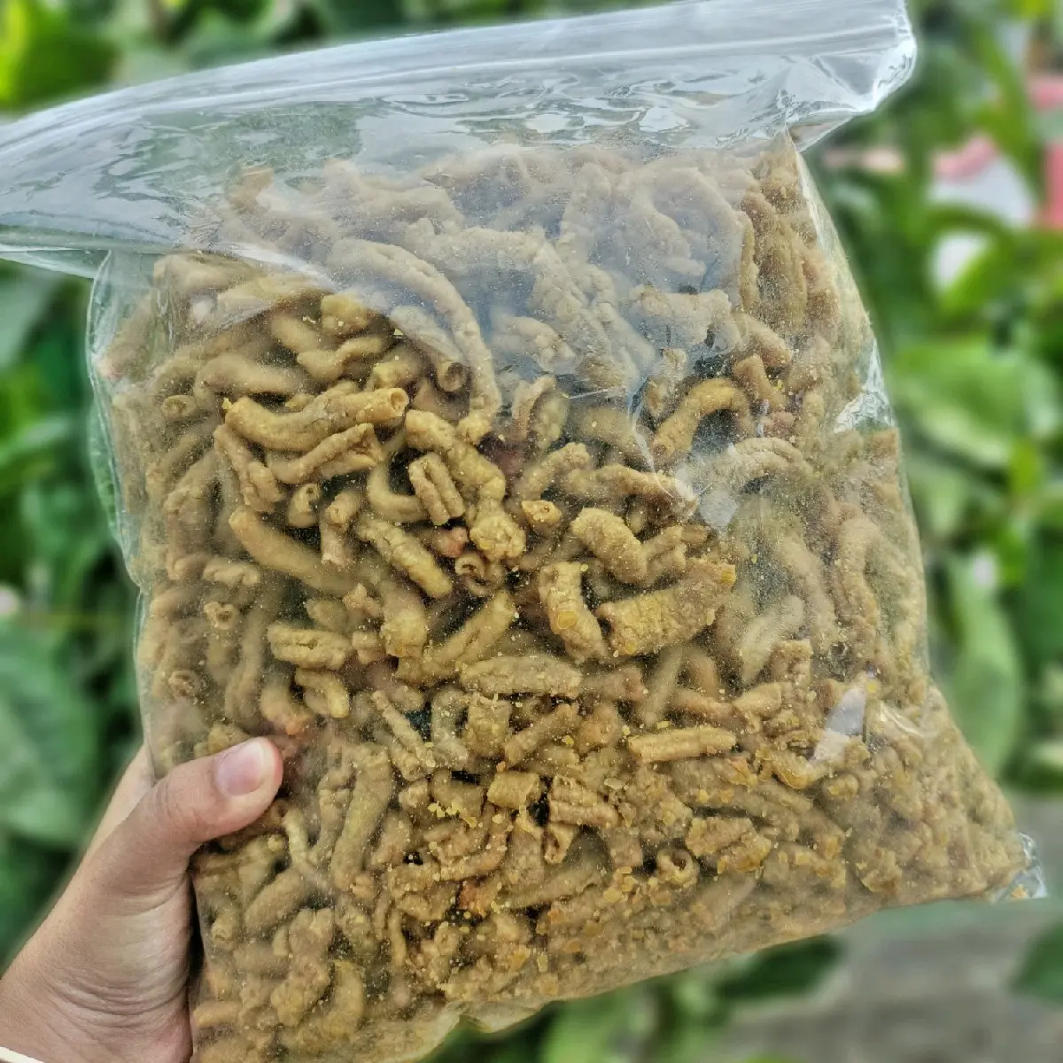 kripik usus ayam crispy premium 1kg Makanan Pedas Camilan Snack Keripik Cemilan Food